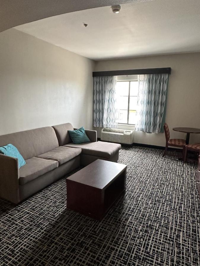 La Quinta By Wyndham Oklahoma City -Yukon Buitenkant foto