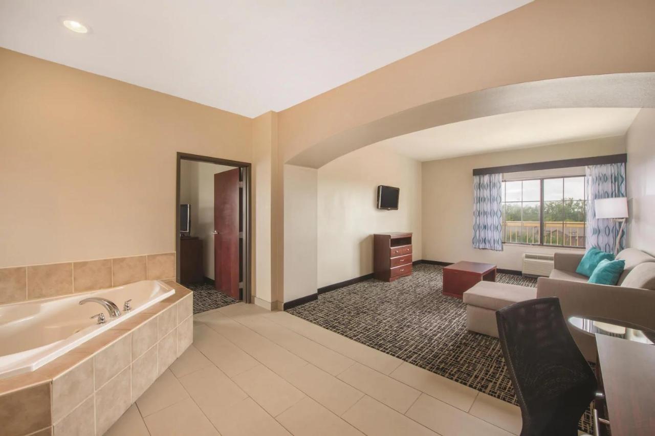 La Quinta By Wyndham Oklahoma City -Yukon Buitenkant foto
